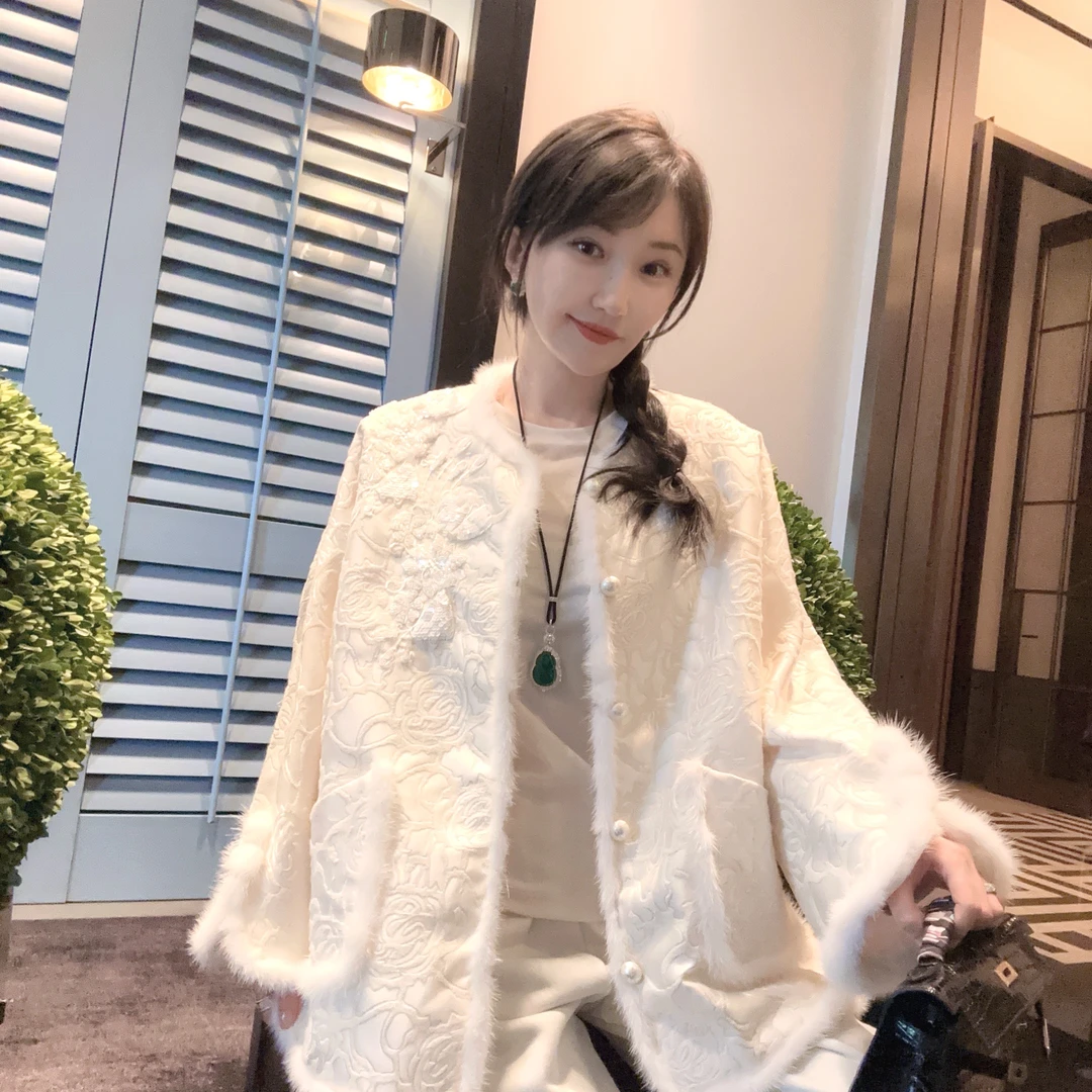 Betty Bairn【三冬暖】新中式秋冬骆驼毛刺绣外套24B-BW6569