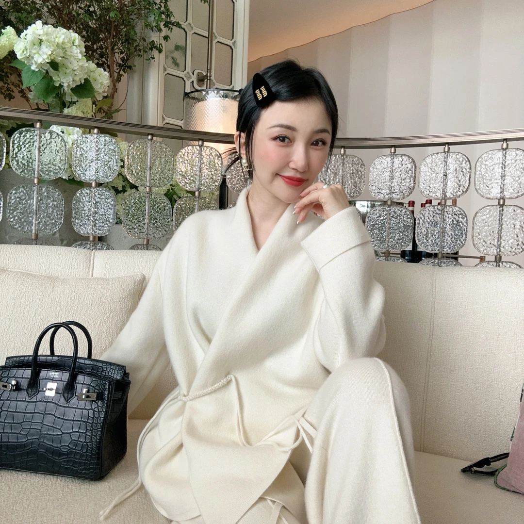 Betty Bairn【LIUHAHA 精选】写意东方-Baby Cashmere小山羊绒外套