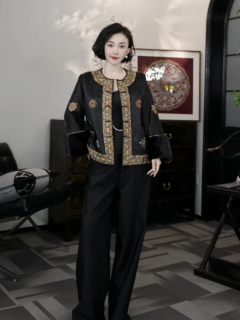 Betty Bairn【锦绣云裳-香云纱】老油料香云纱刺绣上衣24B-BW7202