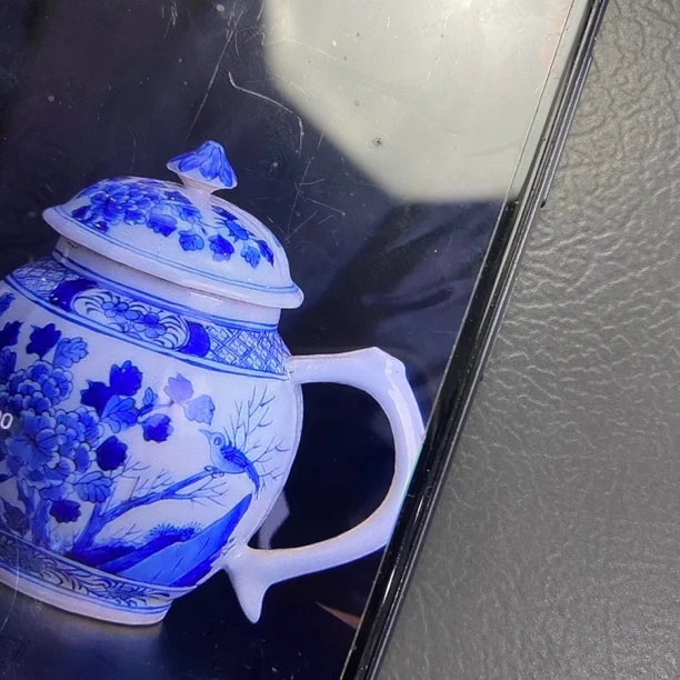 332 清 花卉茶壶