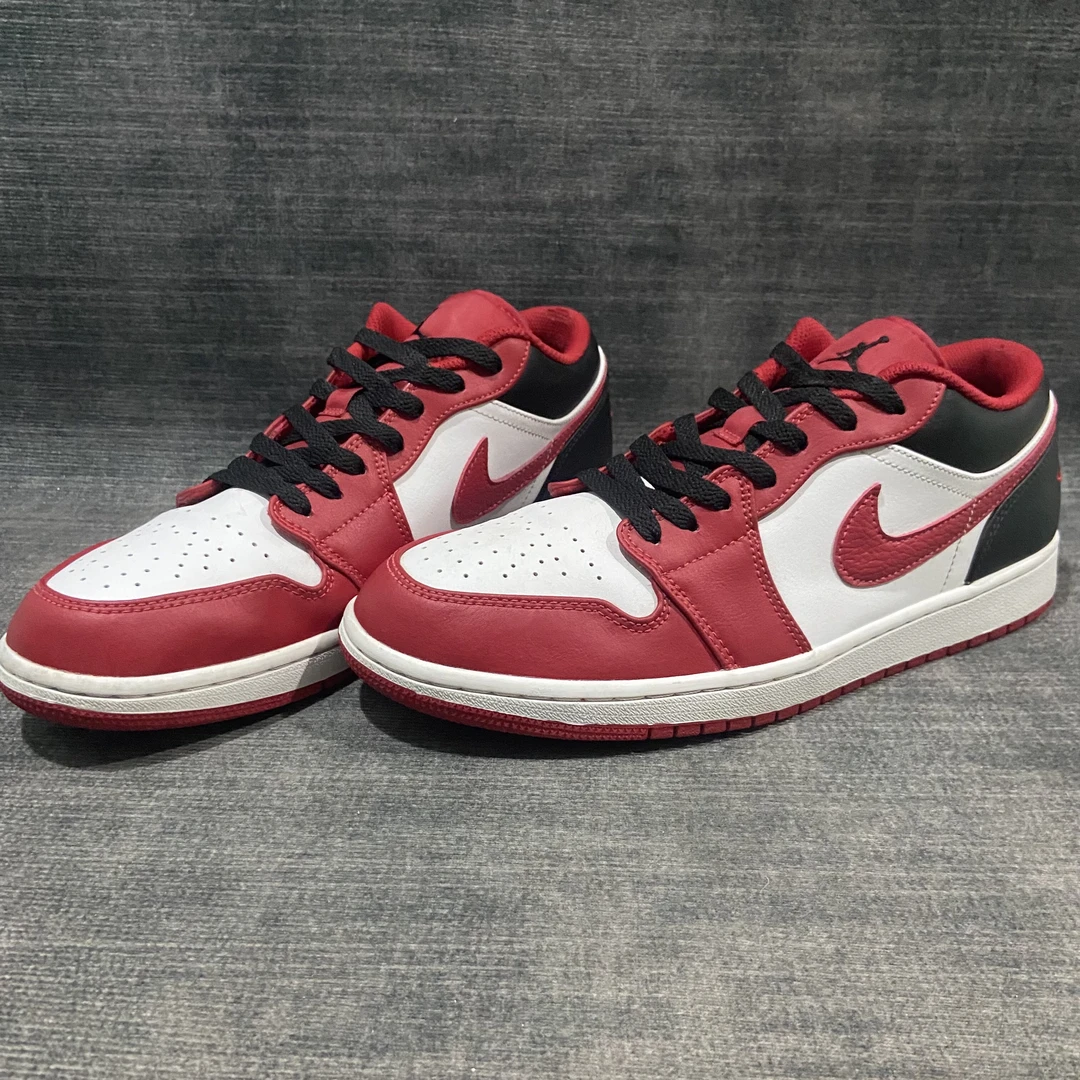 不刀44.5码/AJ1 Low 红白黑 9.8新 鞋头星星可见 内衬微瑕 篮球鞋