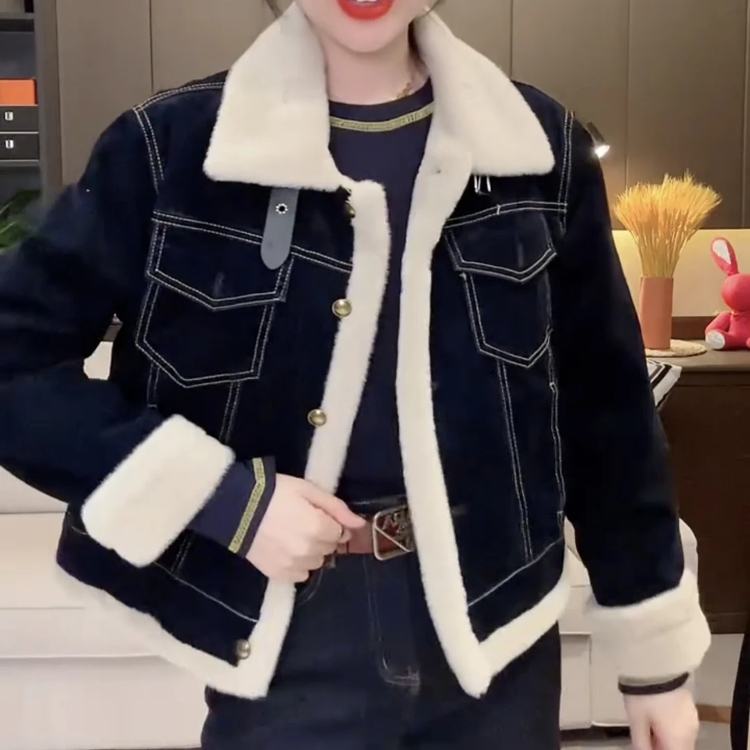 简约休闲牛仔外套秋加厚毛毛冬款翻领机车磨毛牛仔外套女短款