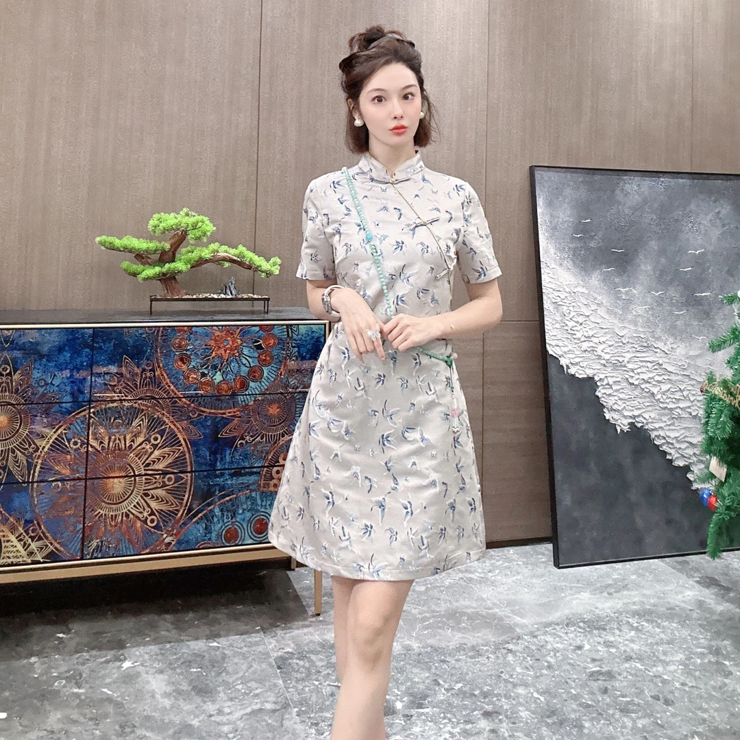 KK颜小新【浮华流年】新中式修身时尚复古休闲显瘦碎花少女连衣裙