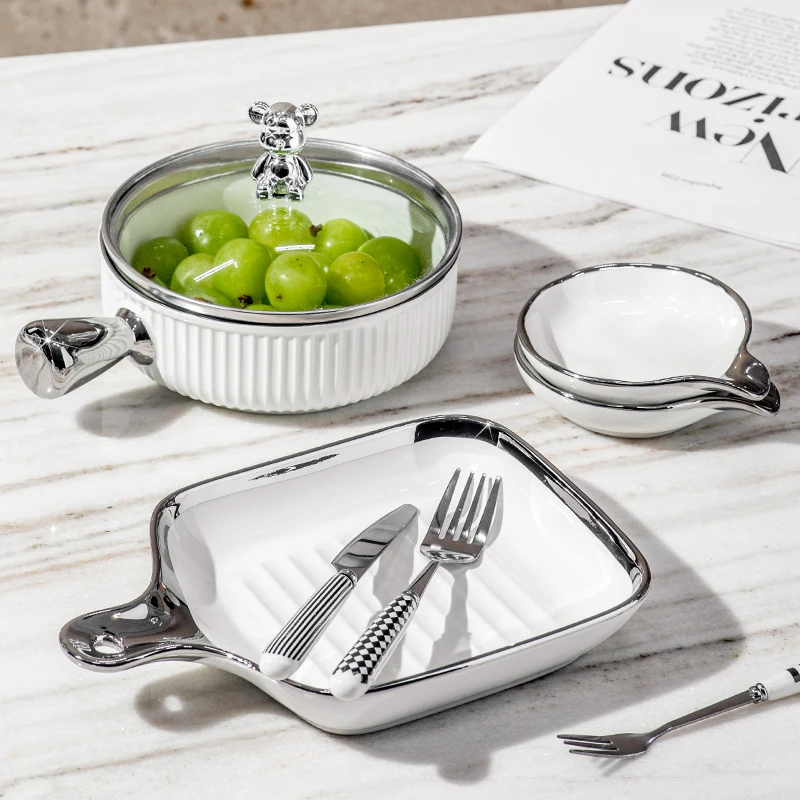 轻奢盘子菜盘家用2022新款水果盘牛排餐盘陶瓷早餐盘高级感手柄盘