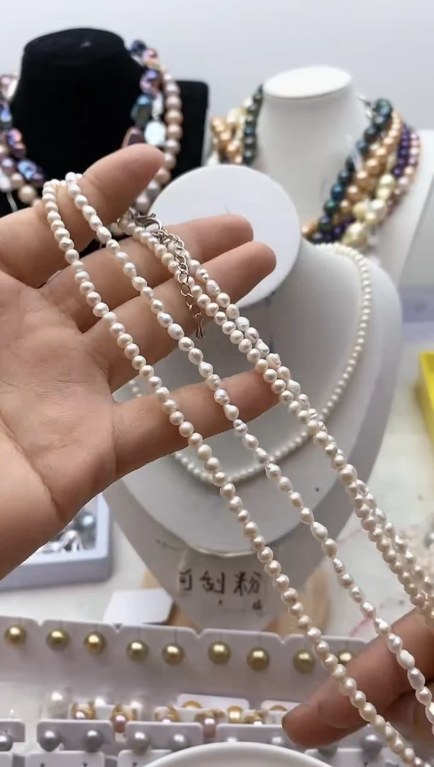 【闪购商品】淡水珍珠颈饰钛钢18