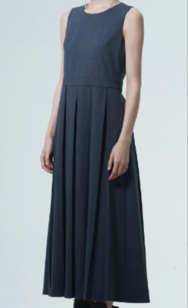 魅力绽放意大利精纺女装连衣裙引领时尚新风尚AQL014