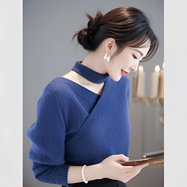 2024冬季独特超好看针织上衣高级感法式气质小香风蓝色软糯毛衣女