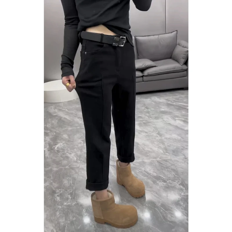 艾塔莉显瘦牛仔裤女秋冬新款显瘦铅笔裤胖mm大码薄绒直筒裤小个子