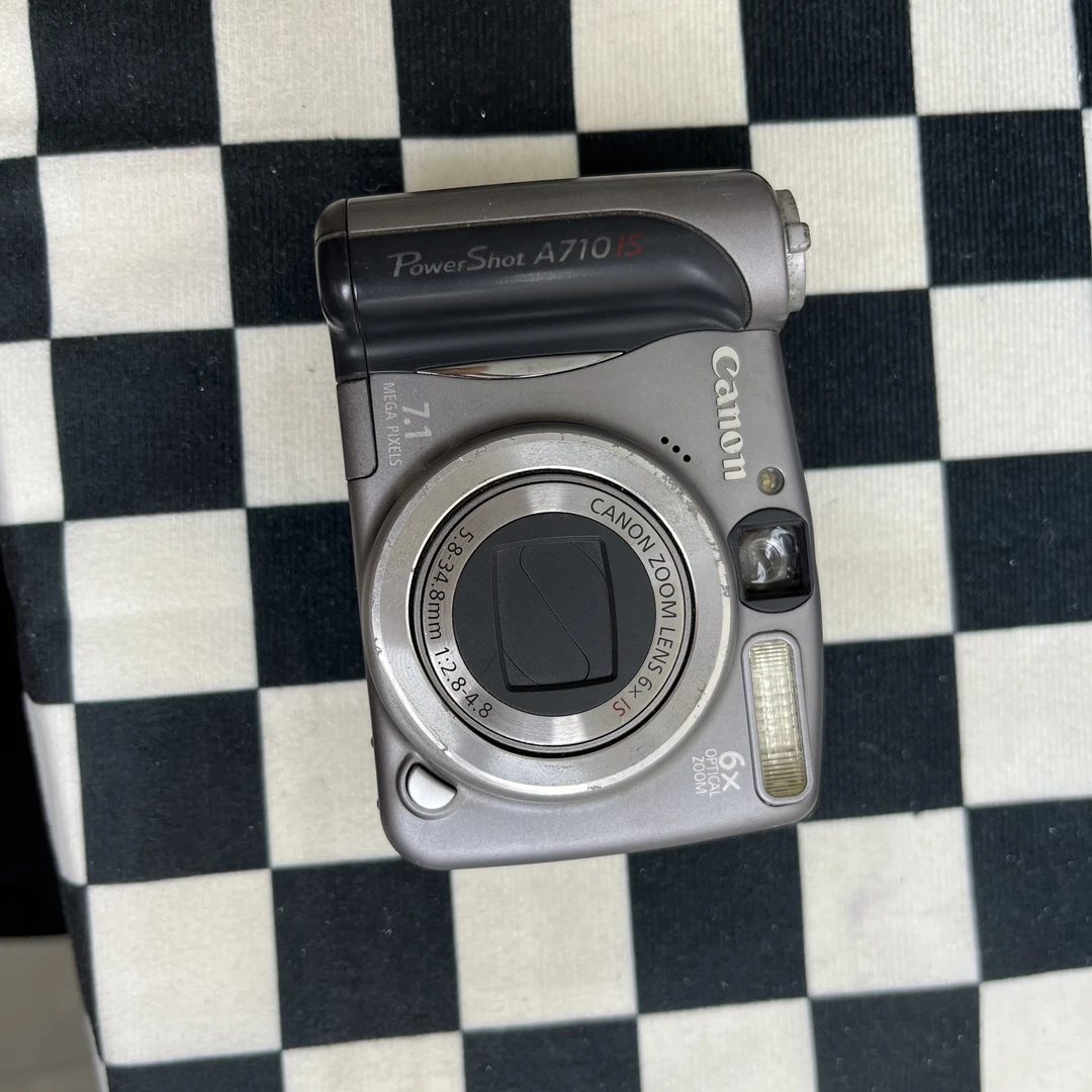 9新 Canon/佳能 佳能a710网红款冷白备电池（二手售出no退换）