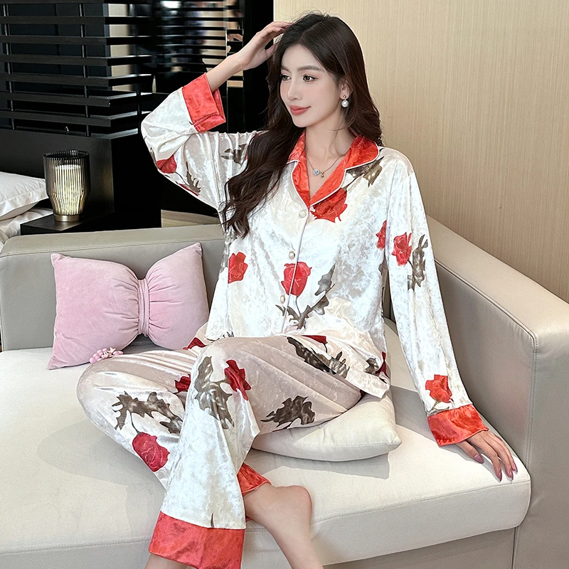 金丝绒睡衣女2025年新款春秋小香风家居服套装洋气卡通爆款可外穿