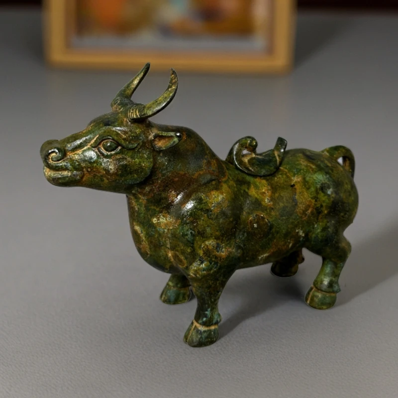 仿西周青铜器牛尊盛酒器铜高18厘米长25厘米宽7.5厘米重2.7斤左右