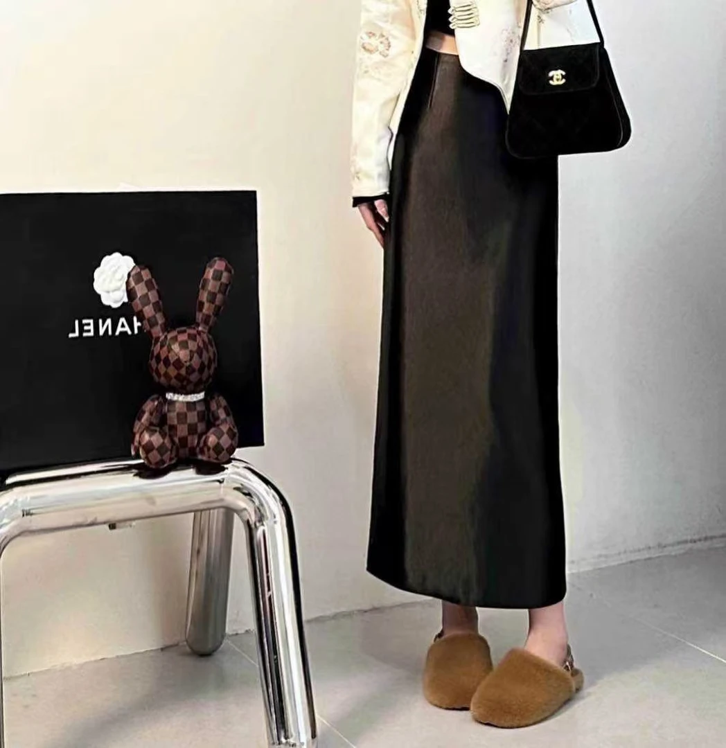 秋冬新款缎面半身裙气质小众高腰显瘦百搭轻奢洋气复古裙子225