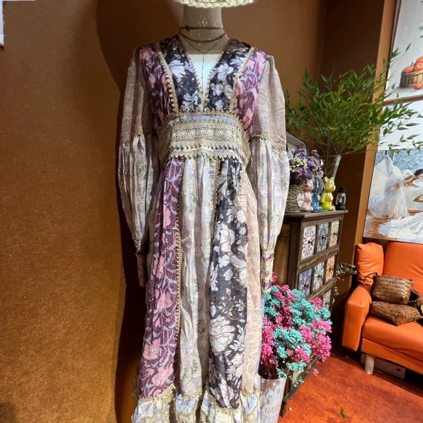 重工高端大气法式宫廷刺绣大摆连衣裙