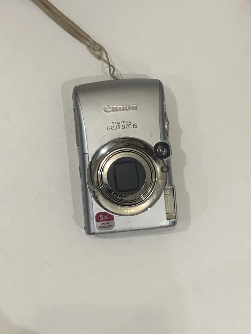 9新 Canon/佳能  ixus970 1000万像素5倍光学变焦拍下no退no换