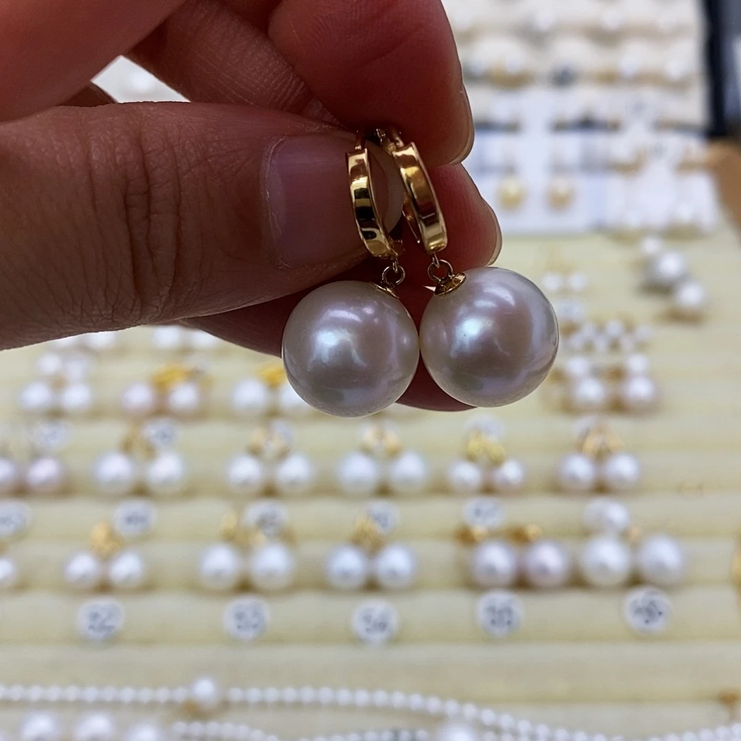 淡水珍珠耳饰18K金镶嵌