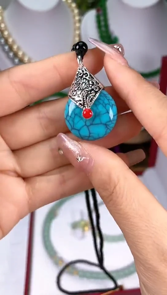 【闪购商品】石英质玉手链合金乌兰花毛衣链