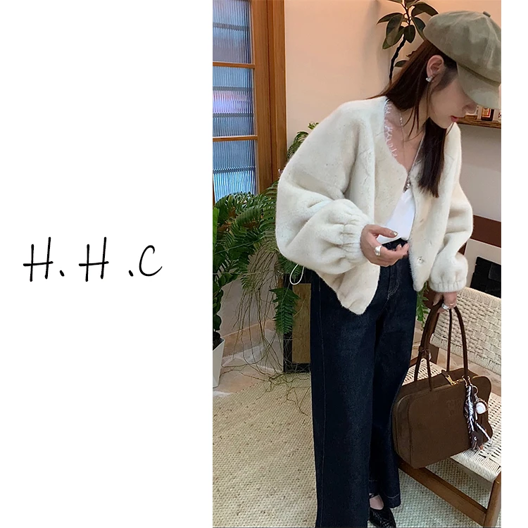 【花花菜】冬季新品 极简风气质毛毛加厚复合短款圆领洋气外套女