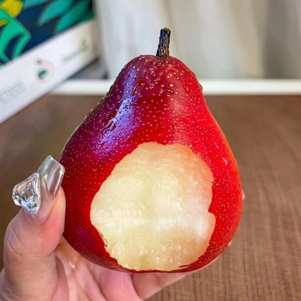 齐晓智生鲜红啤梨顺丰包邮