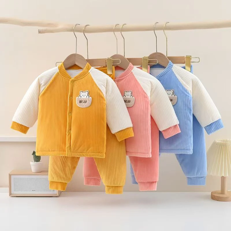 新生儿分体套装冬季仓鼠新款男女宝宝夹棉保暖加厚婴儿秋冬季加绒