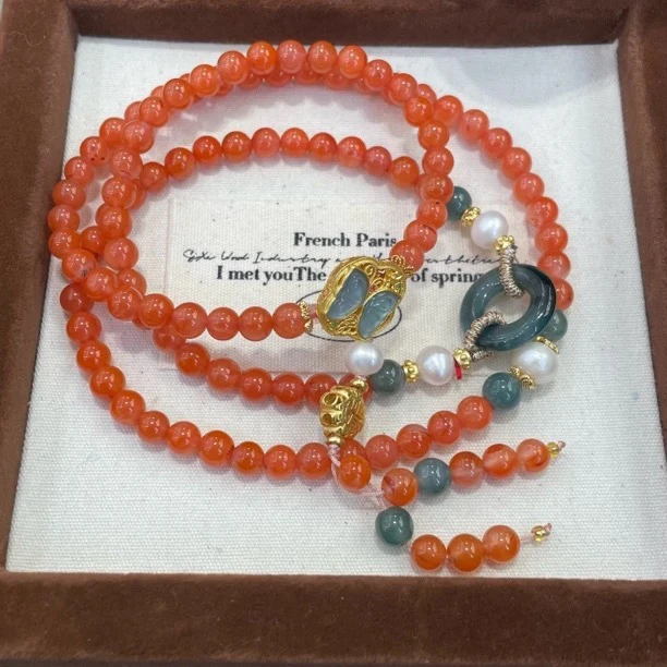 一款多戴新中式百搭南红手串