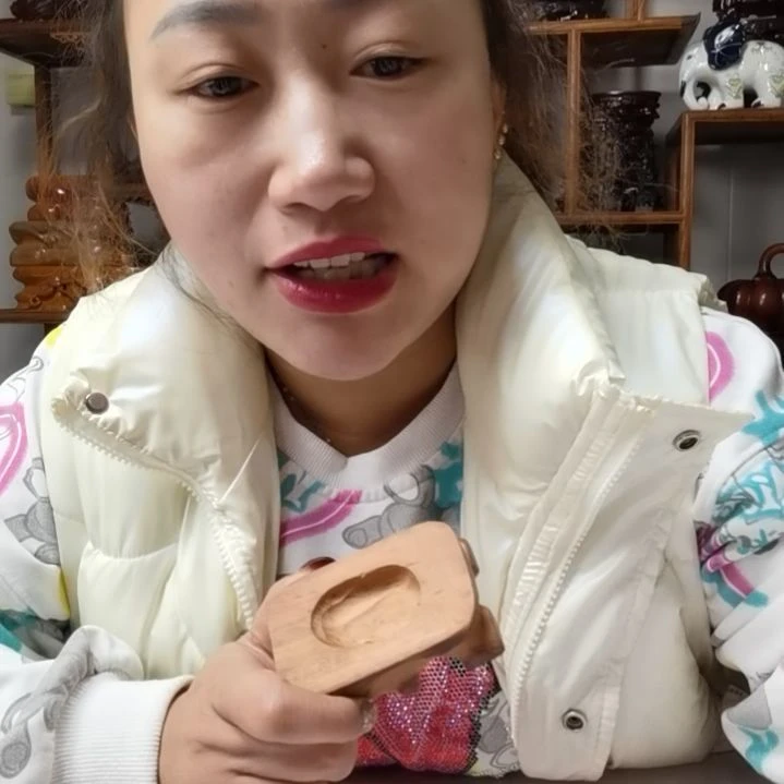 【闪购商品】木头a010/1