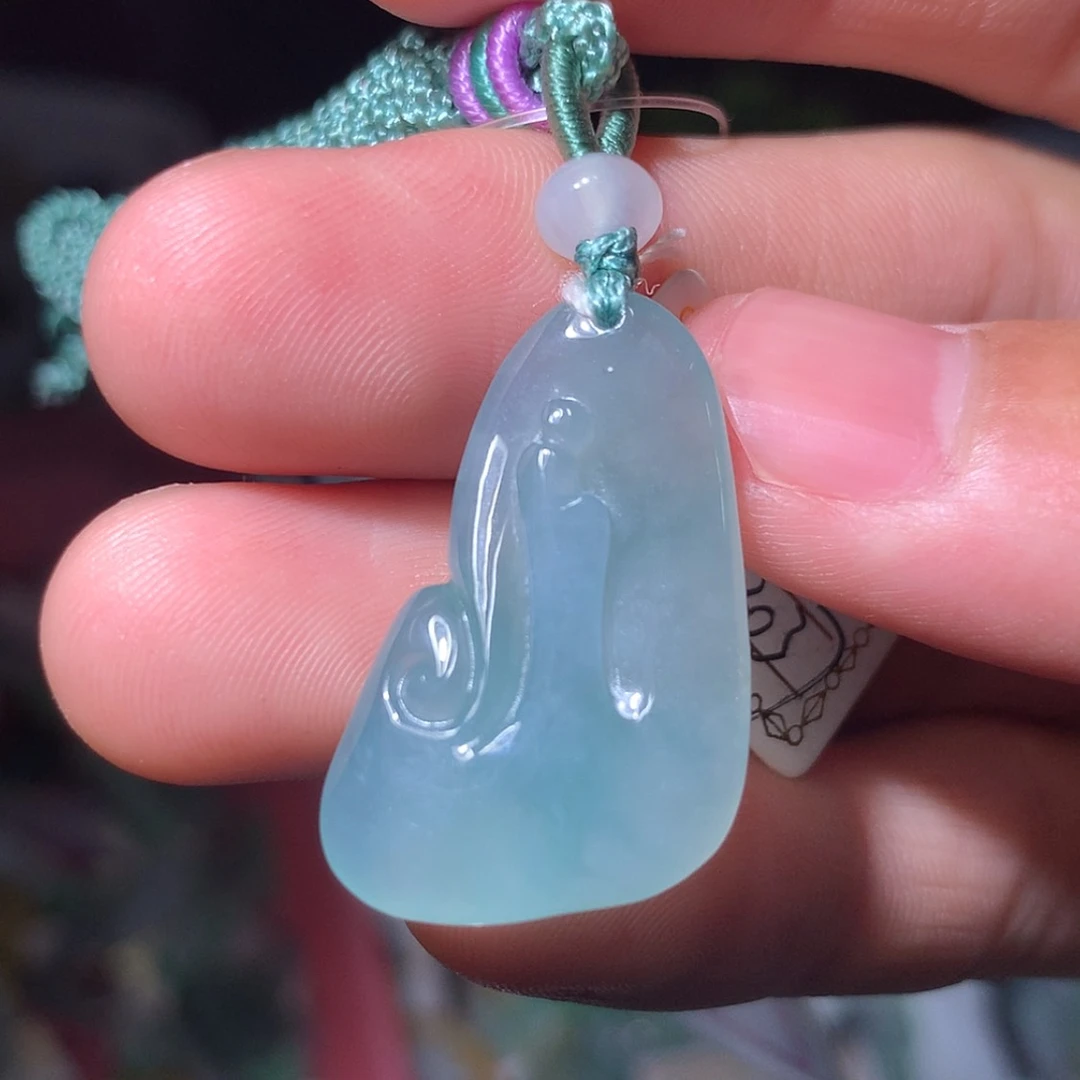 【闪购商品】翡翠颈饰未镶嵌