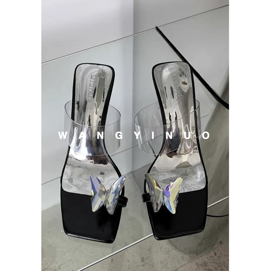 MD·依诺【名媛】韩版水钻蝴蝶夹趾透明一字带高跟鞋