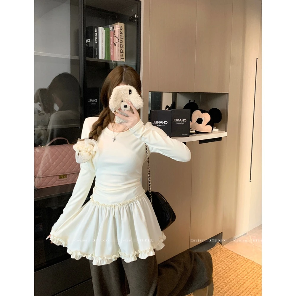 韩系甜美花边拼接打底长袖冬季气质显瘦修身加厚纯欲设计感短裙女