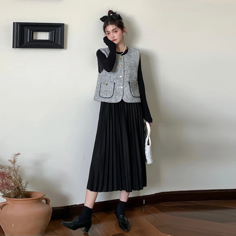 名媛小香风套装女秋季高级感小众气质马甲垂坠感百褶连衣裙两件套