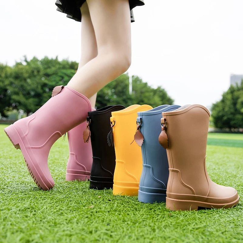 时尚高筒雨靴女士四季防水防滑胶鞋厚底长筒水鞋钓鱼买菜雨鞋女夏