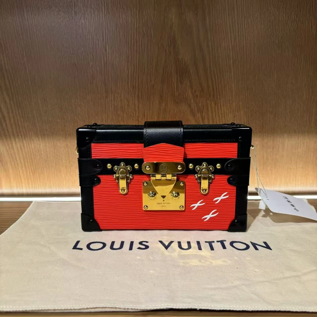 未使用 LouisVuitton/路易威登 飞小雨Fisoy/红色飞鸟锁头硬盒