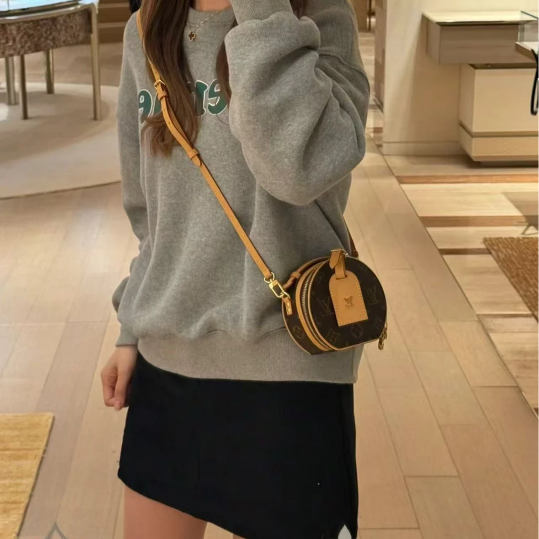 99新 LouisVuitton/路易威登 飞小雨Fisoy/ 老花圆饼mini斜挎包