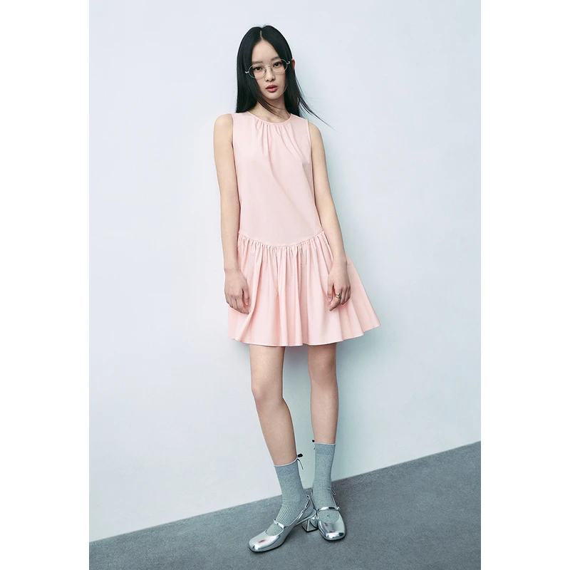 UR2024夏季女装甜美七夕浪漫打褶圆领尤莱特无袖连衣裙UWU740038