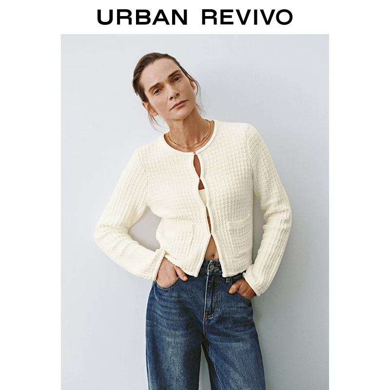 UR2024秋冬新款女装时尚慵懒风肌理感圆领针织开衫UWM940021