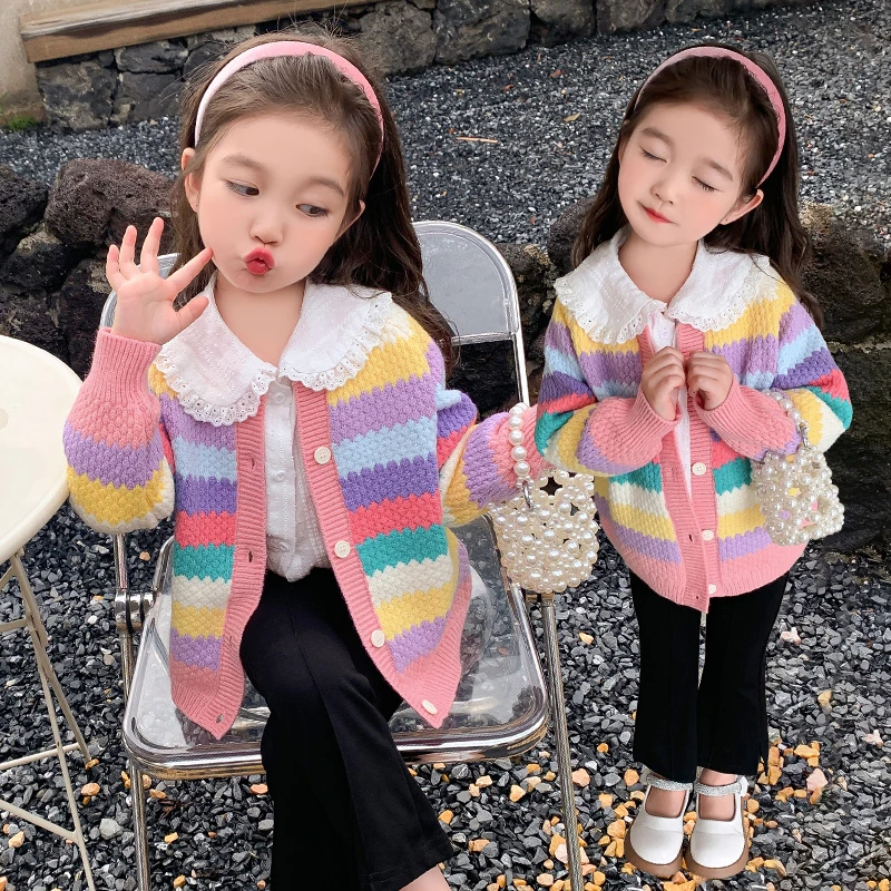 女童彩虹毛衣外套2024春装新款儿童洋气甜美小女孩时髦针织开衫潮