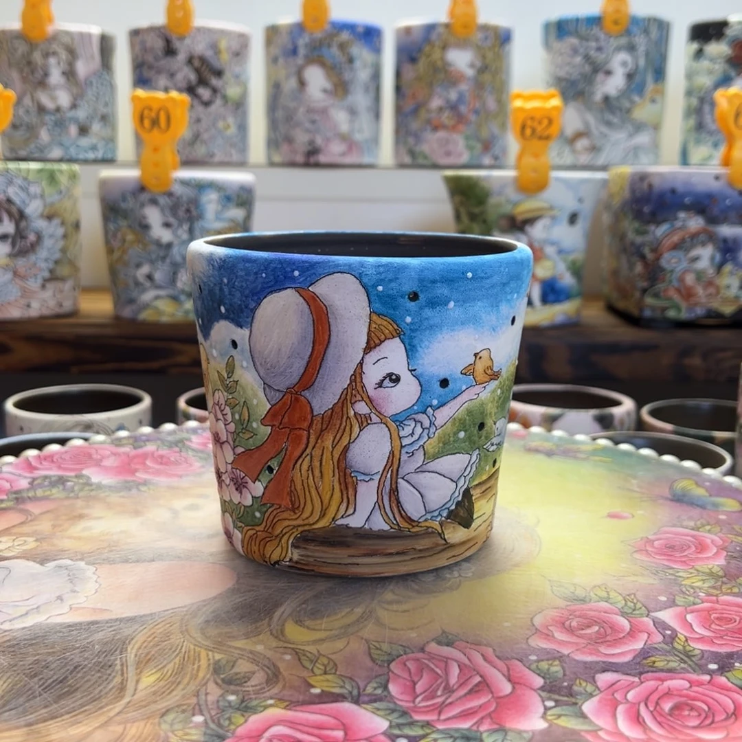 红陶多彩的精工盆（微瑕）