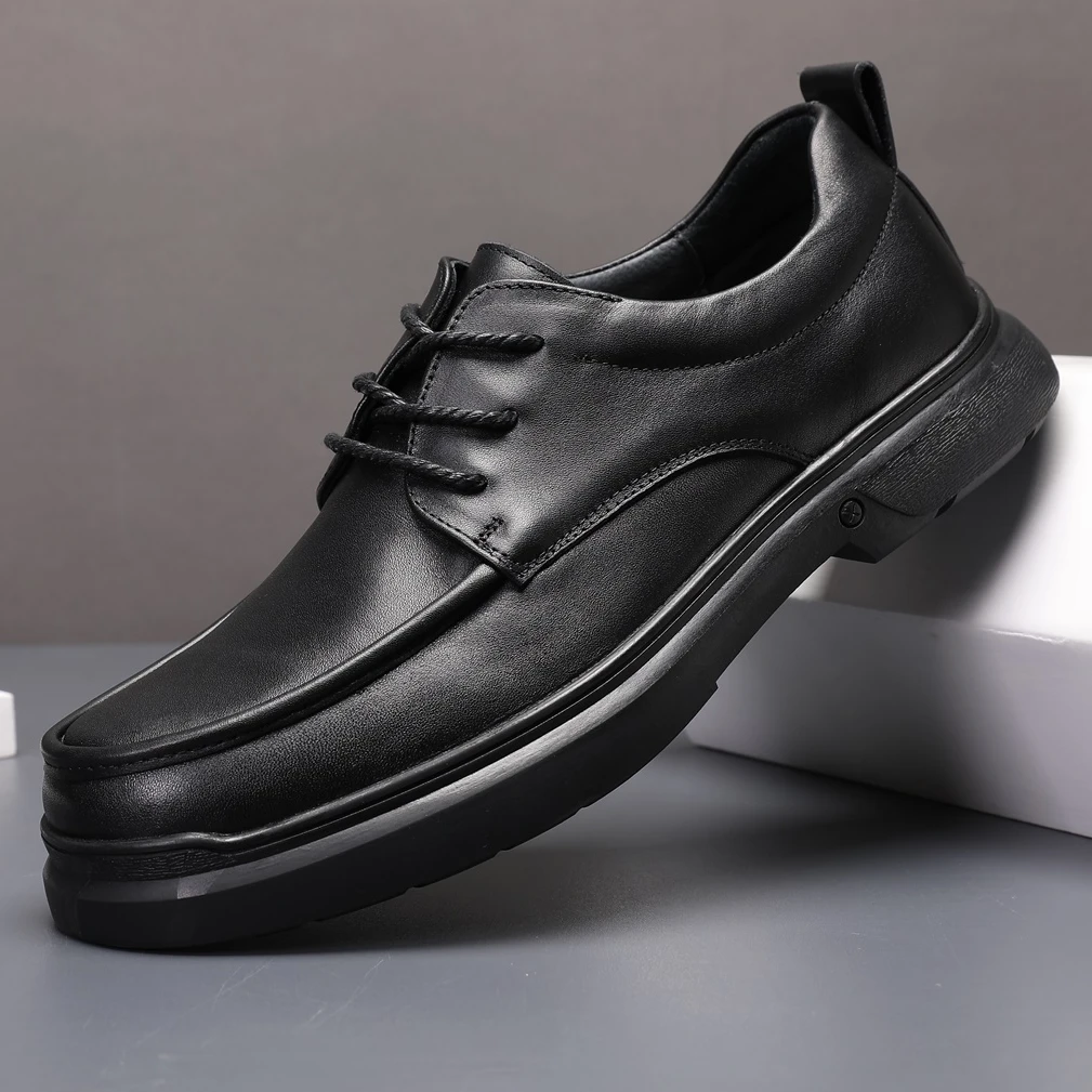 头层牛皮爸爸鞋秋季百搭透气真皮系带中老年防滑软底商务鞋子男