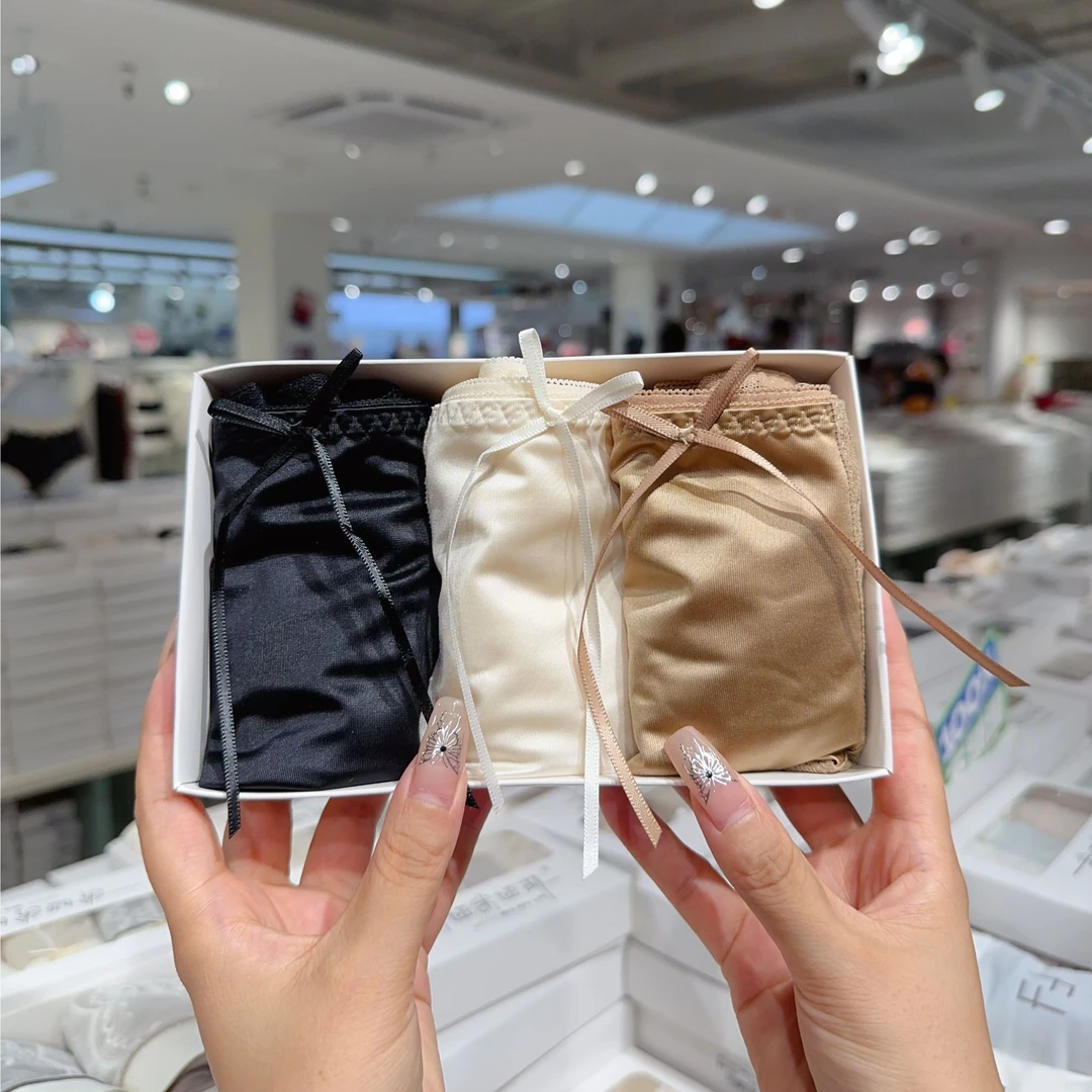 【三条装】26373 时尚蕾丝女士中腰性感缎面内裤舒适透气蕾丝好看