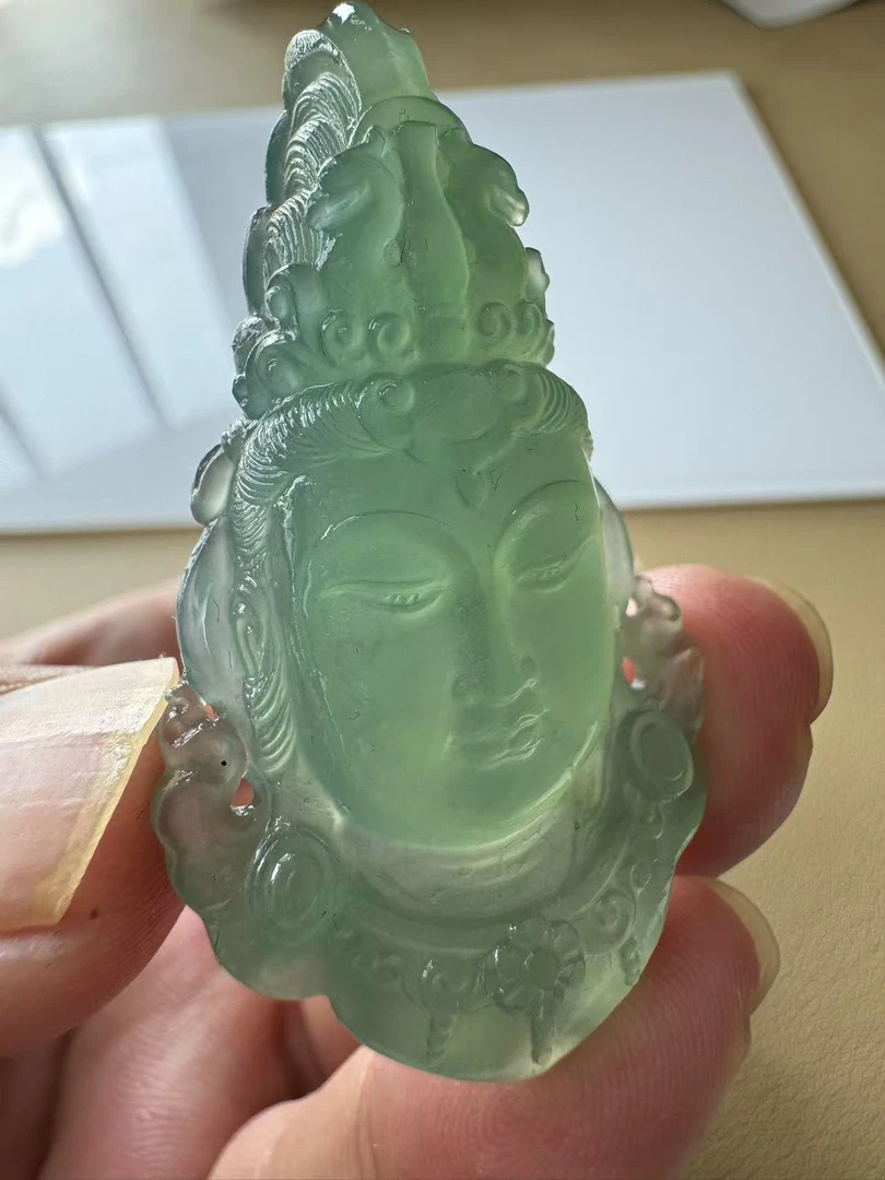 翡翠A货-观音法相