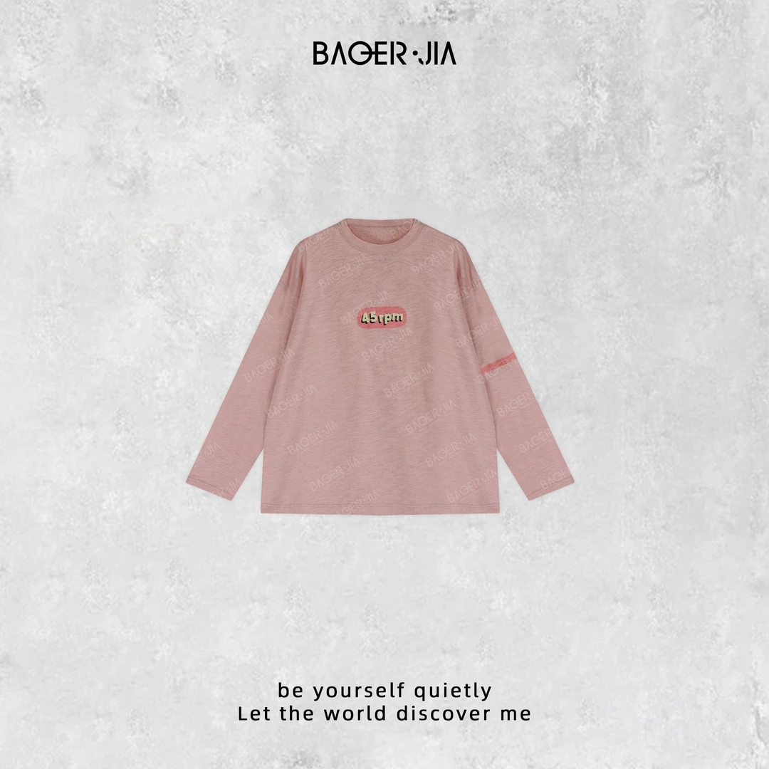 88-宝儿家含幂BL77224411冬季新款穿搭减龄款单条杠字母圆领上衣