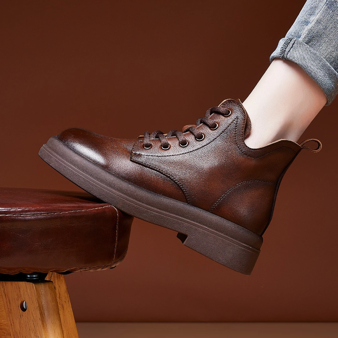 山川-攀登头层牛皮马丁靴厚底V口擦色侧拉链圆头英伦风马丁靴