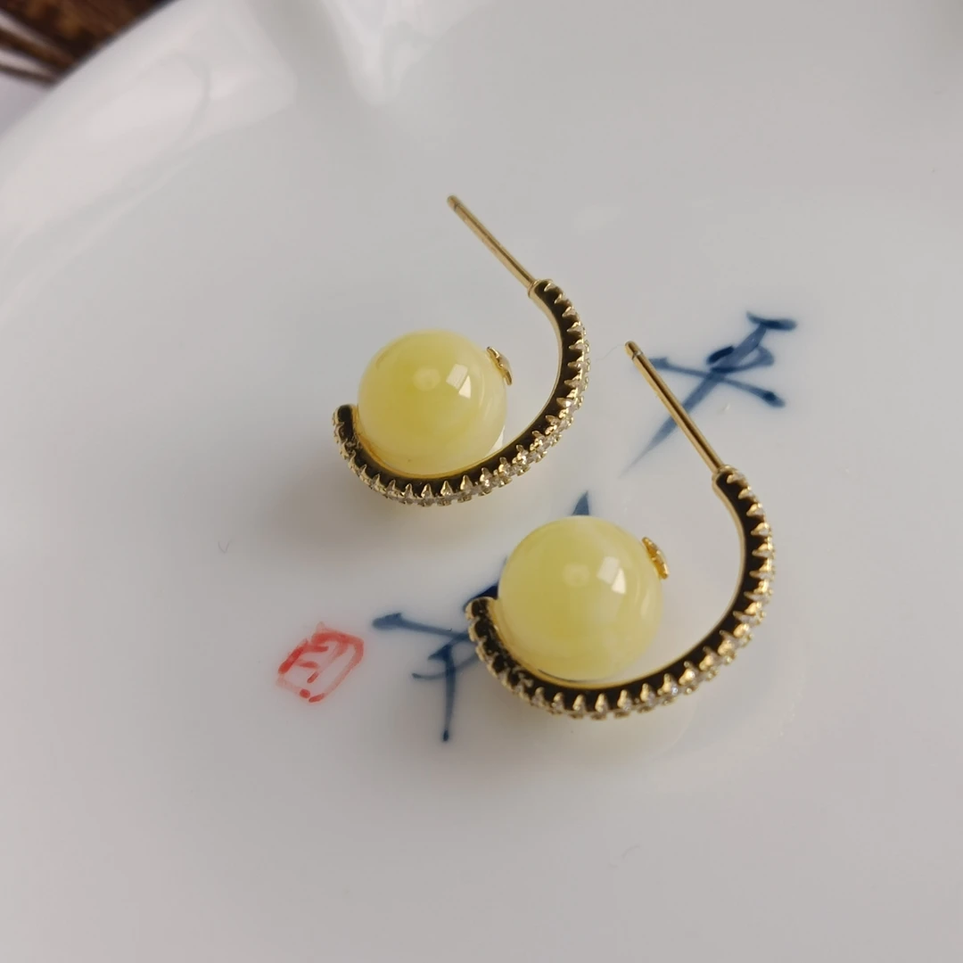 耳钉款耳饰~俄料蜜蜡溶洞妖花8+珠径镶嵌银耳饰