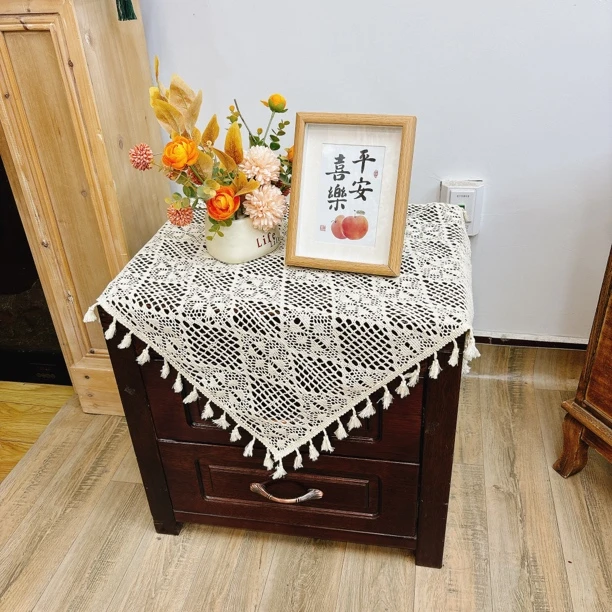 65*65cm方形床头盖巾美式钩针蕾丝圆桌布田园编织镂空流苏防尘