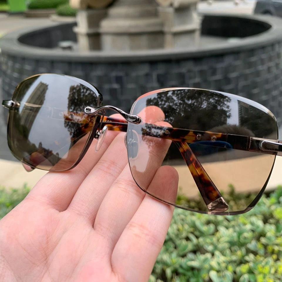 东海老料石头真水晶眼镜大方园浅茶色墨镜高档太阳镜清凉养目平光