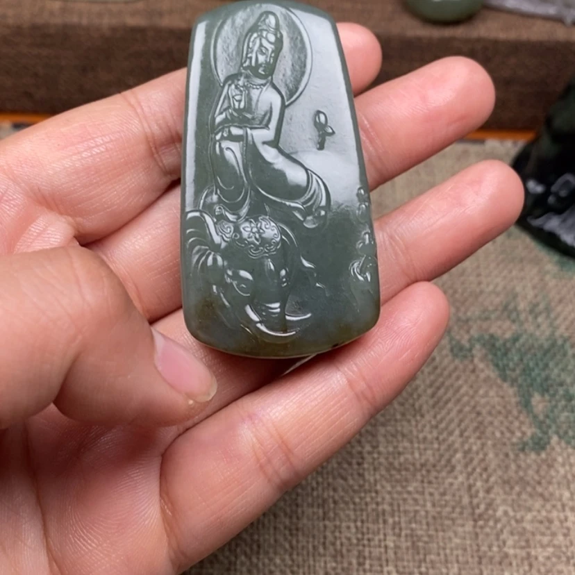 【闪购商品】和田玉(糖玉)颈饰未镶嵌
