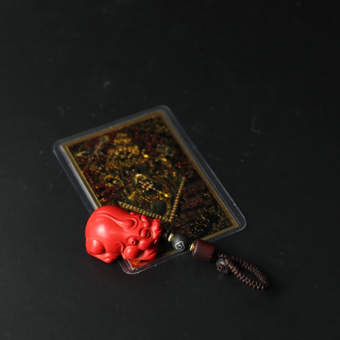 非金属吊坠 朱朱貔貅包挂(赠大时手机贴)约50*80mm11240120-06