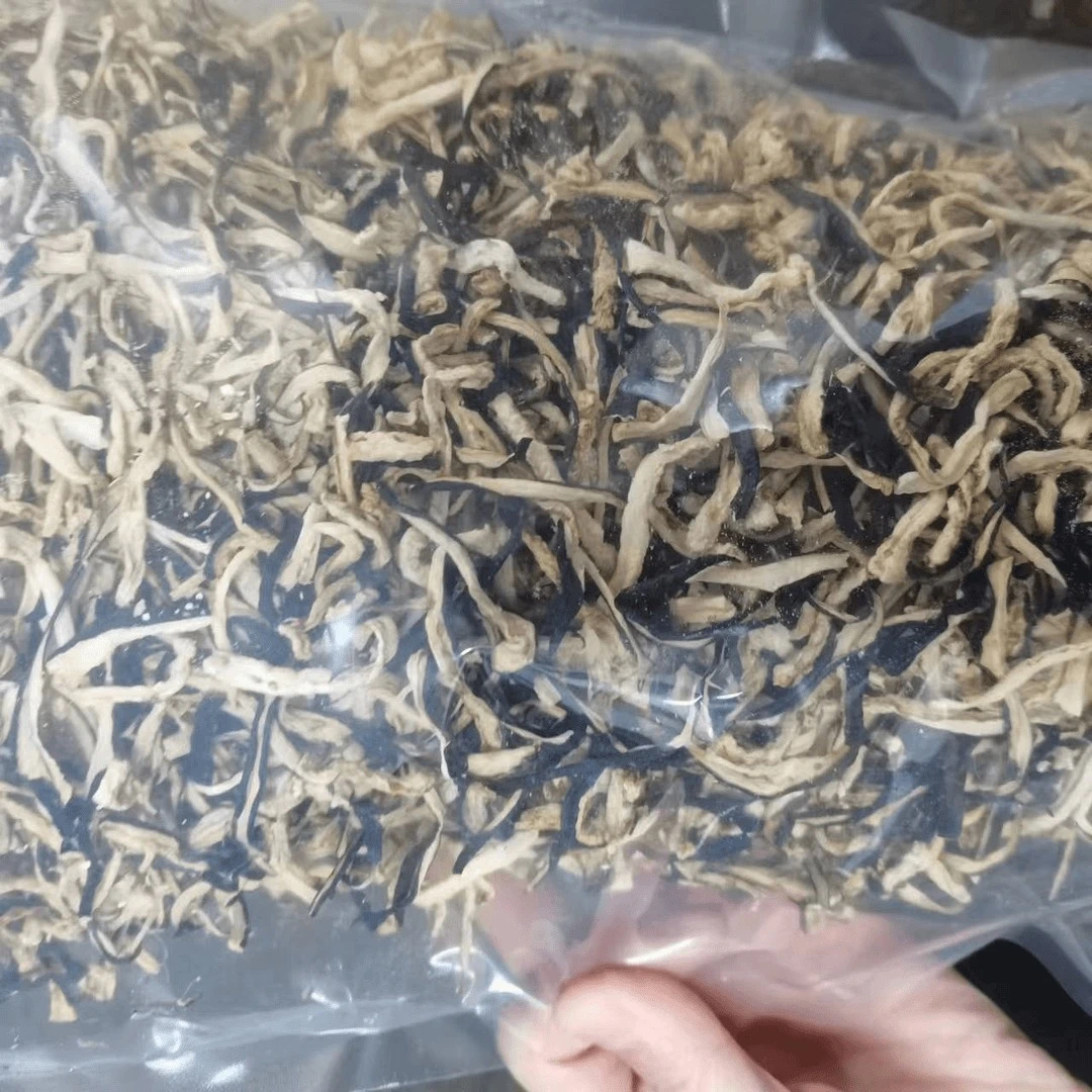延边当地干茄子清洗后烘干