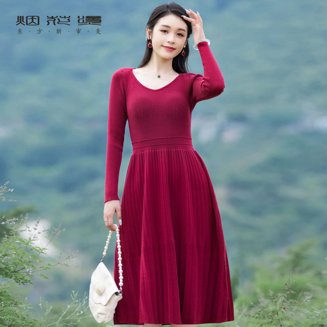 烟花烫气质温柔针织连衣裙 2024秋季新款时尚修身显瘦收腰裙 希材