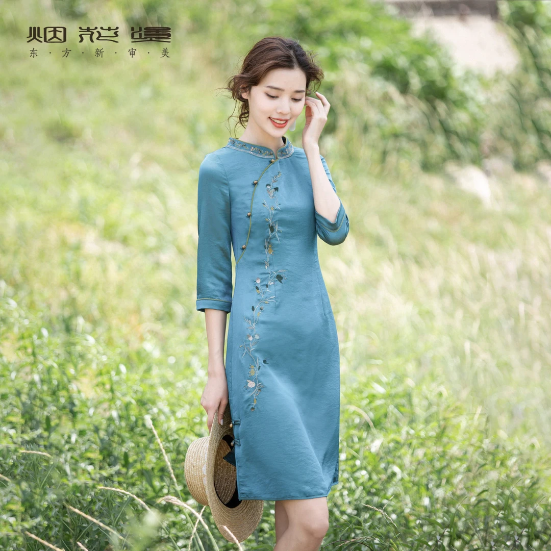 烟花烫中式复古国风旗袍 2025秋季气质女装立领日常连衣裙 微曼