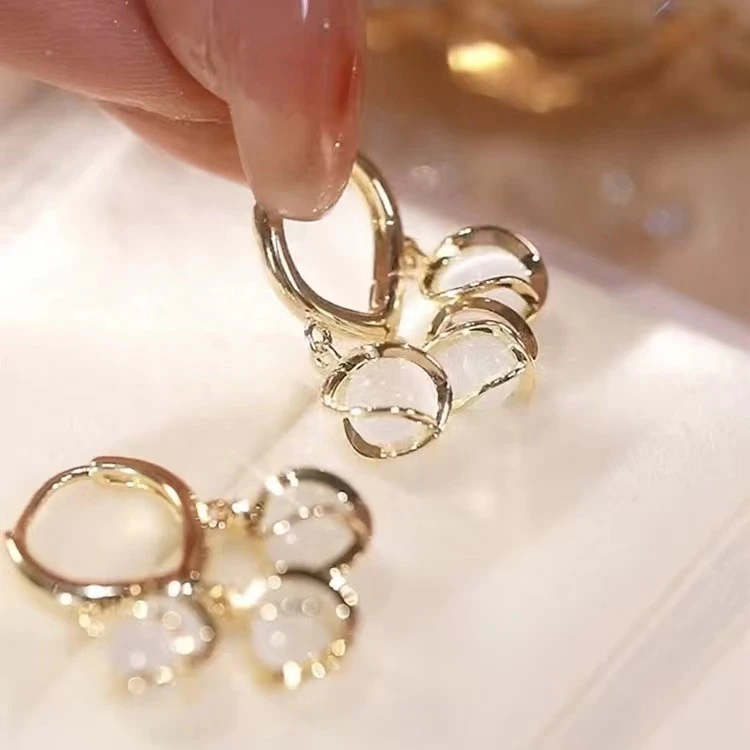 铜合金铅玻璃耳饰 爆款螺旋耳环气质耳扣轻奢超仙百搭高级感耳钉A